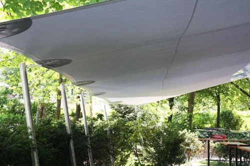 sonnensegel-restaurant-terrasse