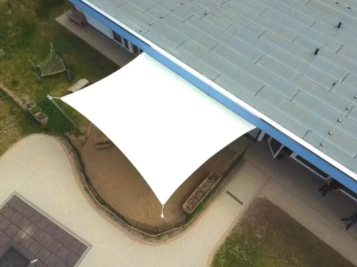 sonnensegel-kita-außengelände