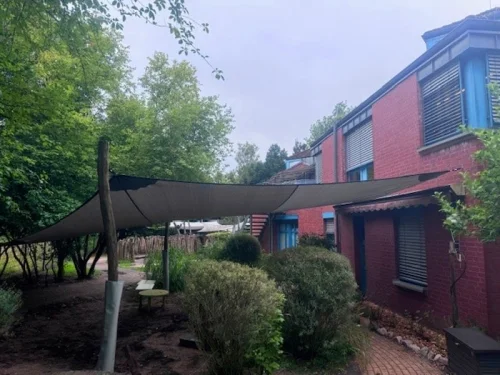 sonnensegel-kita-außengelände