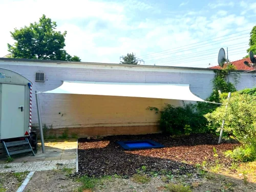 sonnensegel-kita-außengelände