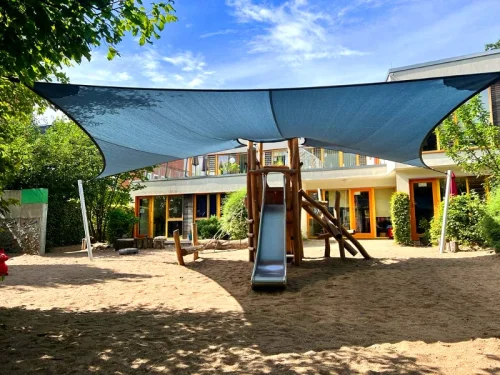 sonnensegel-kita-außengelände