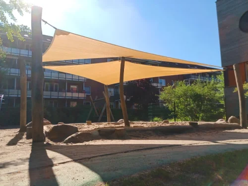 sonnensegel-kita-außengelände