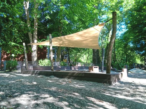 sonnensegel-kita-außengelände